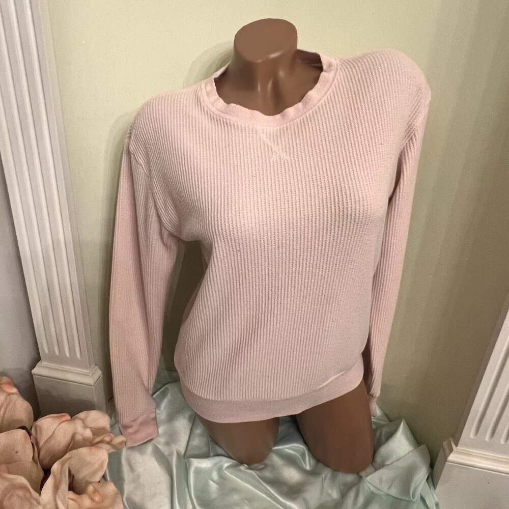 Charisma Blush Size Small Sweater. Pullover. Poly/rayon/spandex. B49